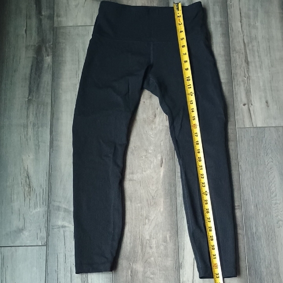 lululemon athletica Black Leggings - Picture 5 of 9